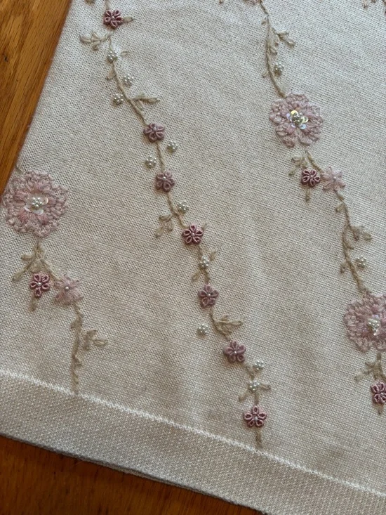 Vintage Alfred Dunner Floral Embroidered Metallic Sweater - Picture 11 of 11